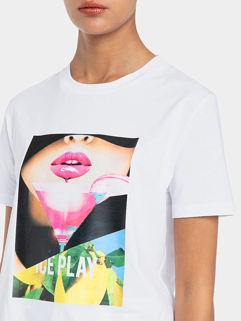 White T-shirt with multicolour print - 3