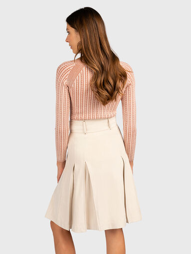 Knitted V-neck sweater - 3