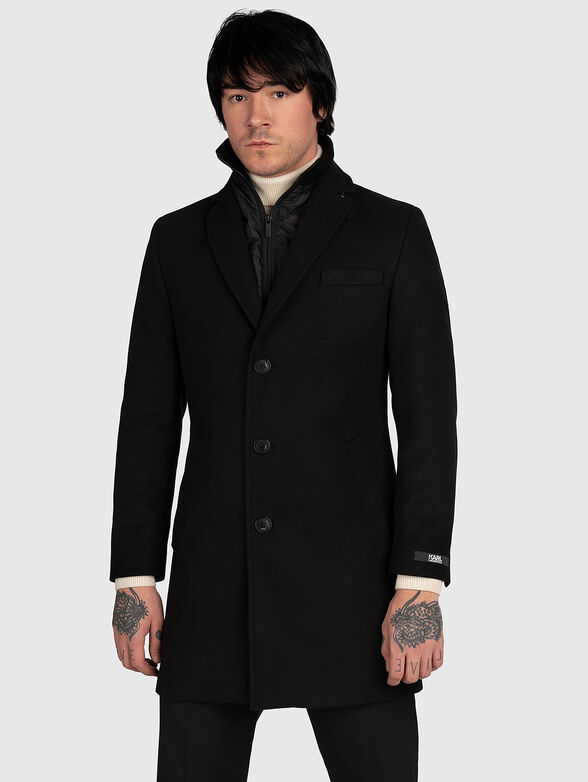 Coat with a detachable lining - 1
