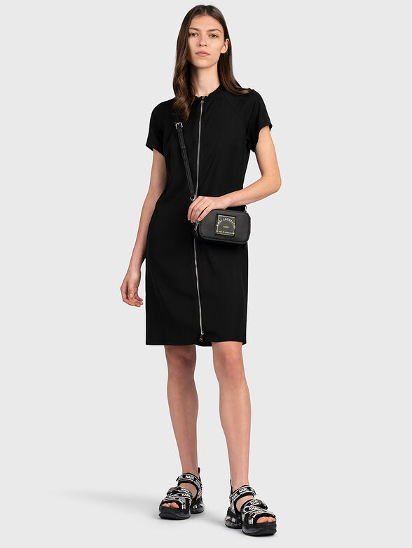Black dress with a zip - 1