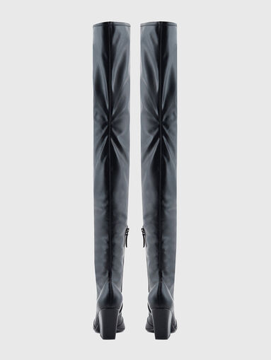 Heel boots with zip - 3