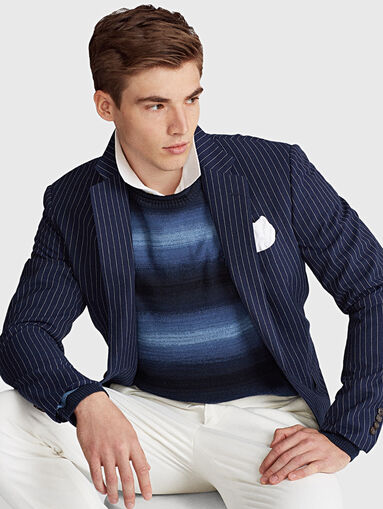 Sweater with a flowing effect - 3