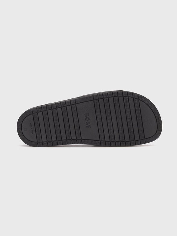 Slippers with logo - 5
