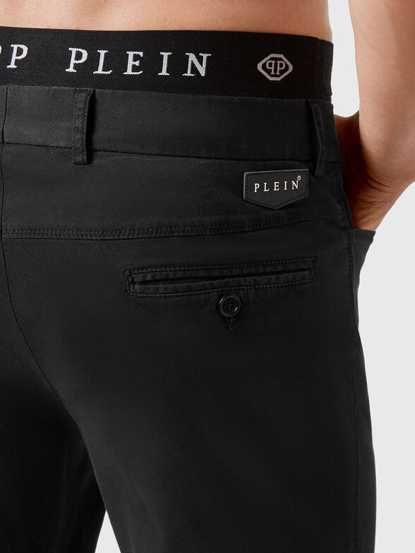 Slim fit trousers in black - 3
