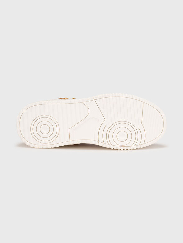WALK OUT sports shoes with glamorous appliqués - 5