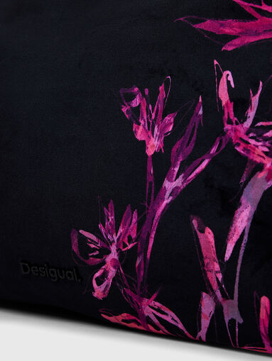 Bag with floral motifs - 4