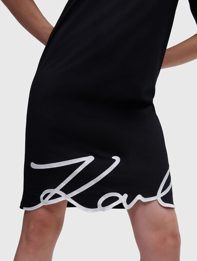 Dress in black color with logo accent - 3