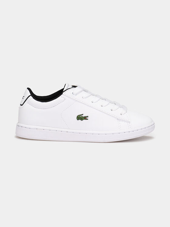 Бели спортни обувки CARNABY EVO 0121 - 1