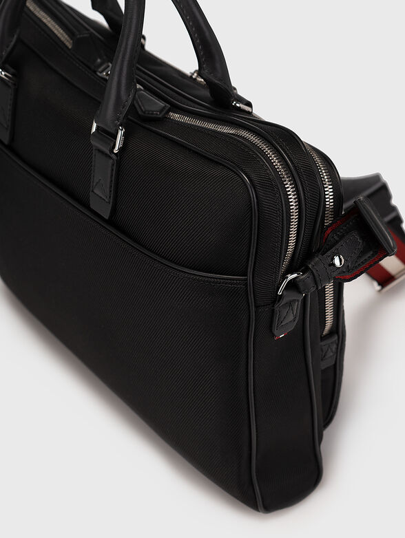 CAHRL black bag with monogram logo accent - 5