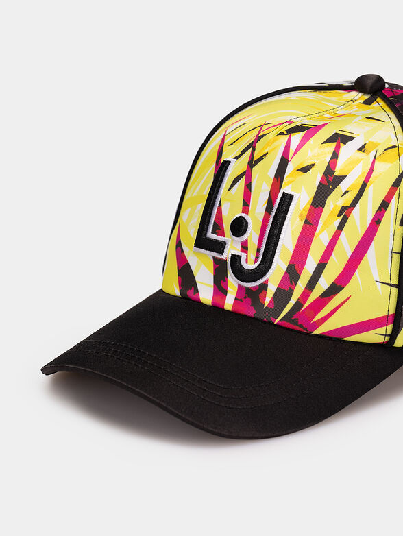 Cap with animal print - 4