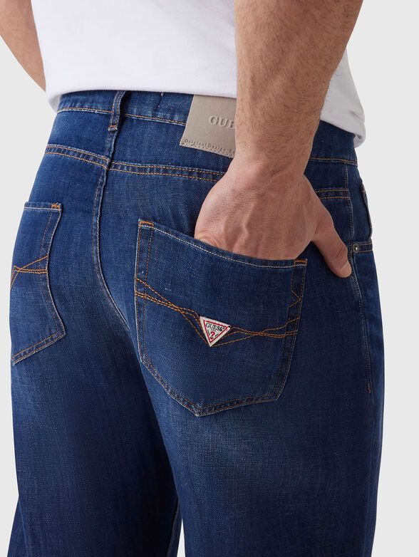 JAMES regular-fit tapered jeans - 3