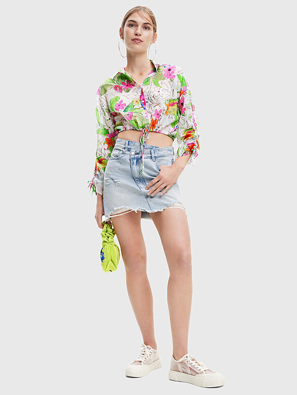CATAR cropped shirt with laces and floral art print - 2