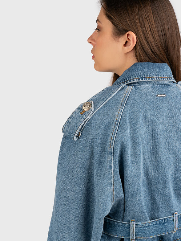 Cropped denim jacket - 4