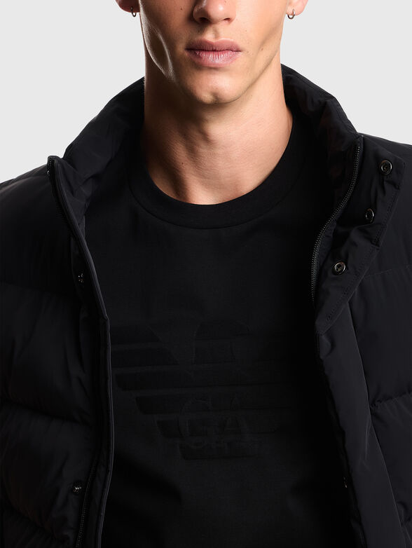 Black t-shirt - 4