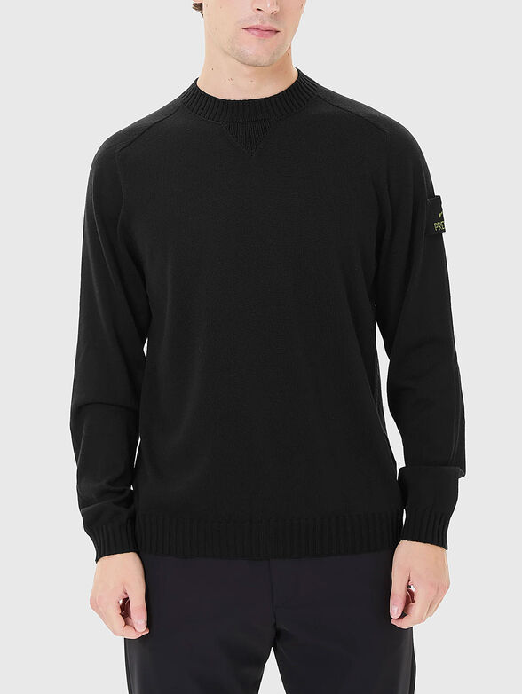 Wool sweater with logo detail - 1