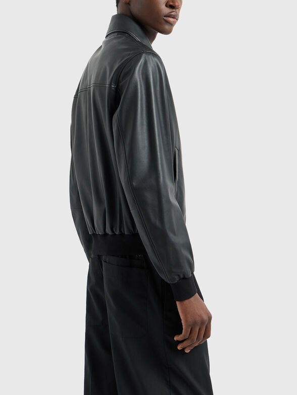Leather jacket with pockets - 3