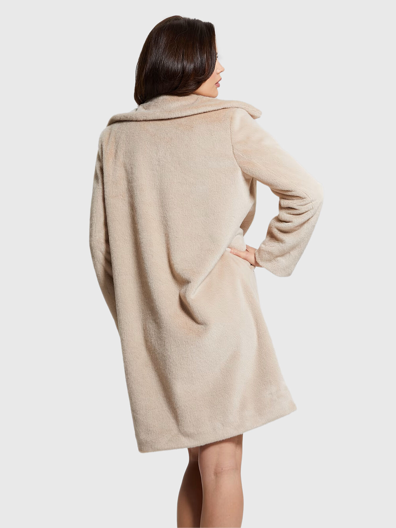 SIMONNE faux fur coat brand GUESS Globalbrandsstore en