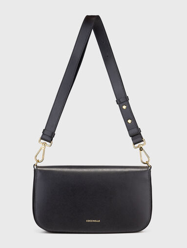 Leather bag with adjustable strap - 3