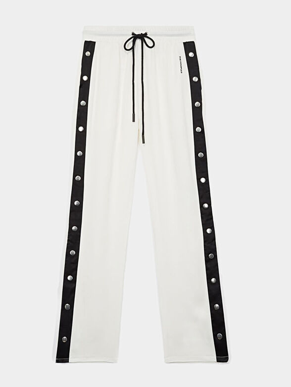 White trousers with contrasting details - 2
