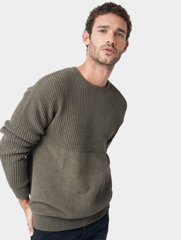 Knitted sweater in green color - 4