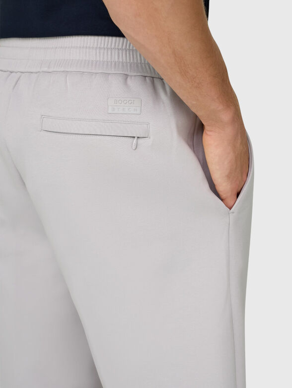 Grey bermudas - 4