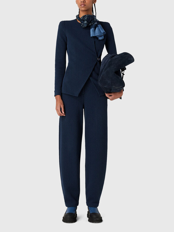 Slim blazer with oval neckline - 2