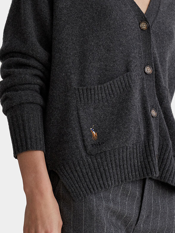 Cardigan with buttons and pockets - 2