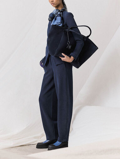 Slim blazer with oval neckline - 5