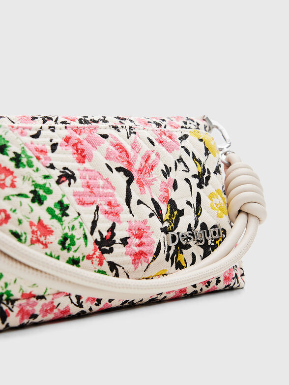 Crossbody bag with floral print - 5
