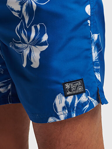 VINTAGE HAWAIIAN beach shorts with floral print - 4