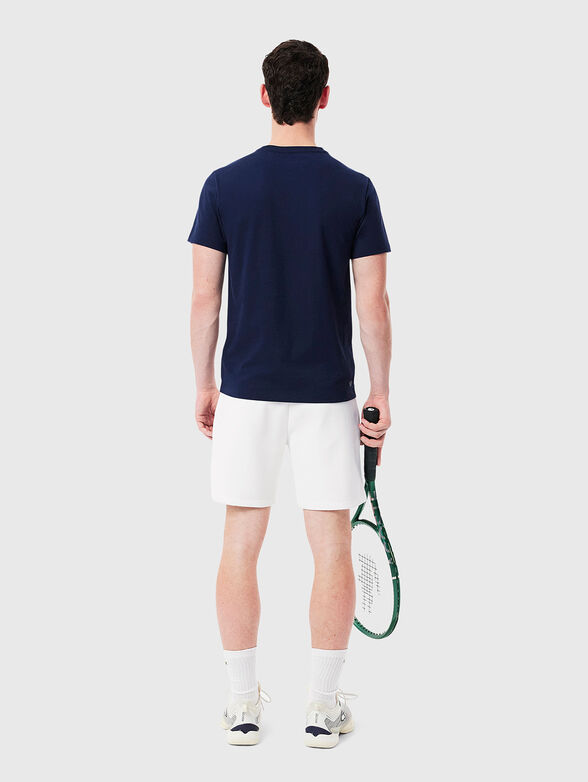 Shorts with accent stitching - 2