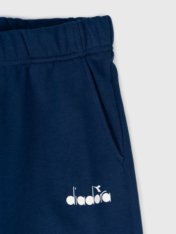 Sports trousers with logo - 3