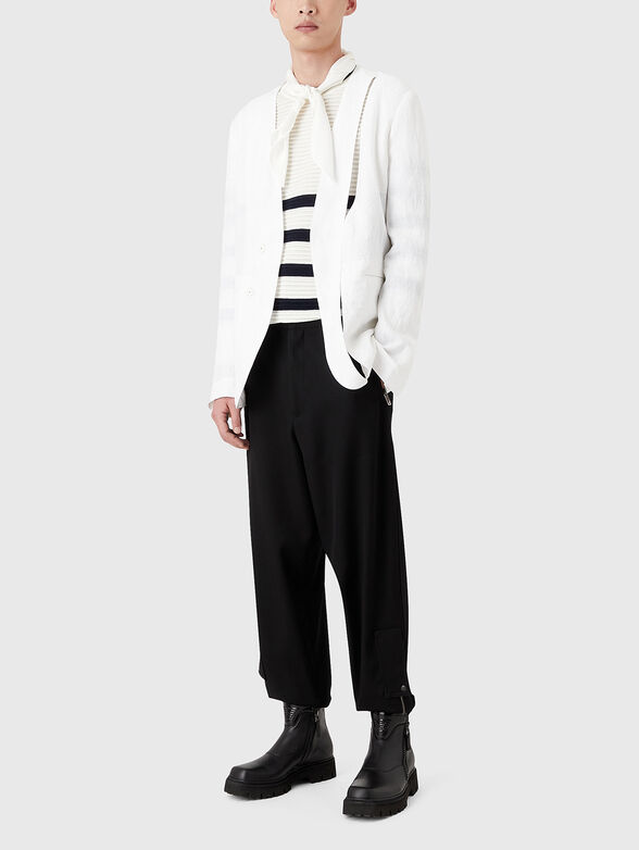Wool trousers in black - 4