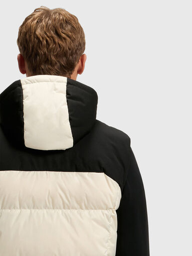 Padded vest with color-block effect - 5