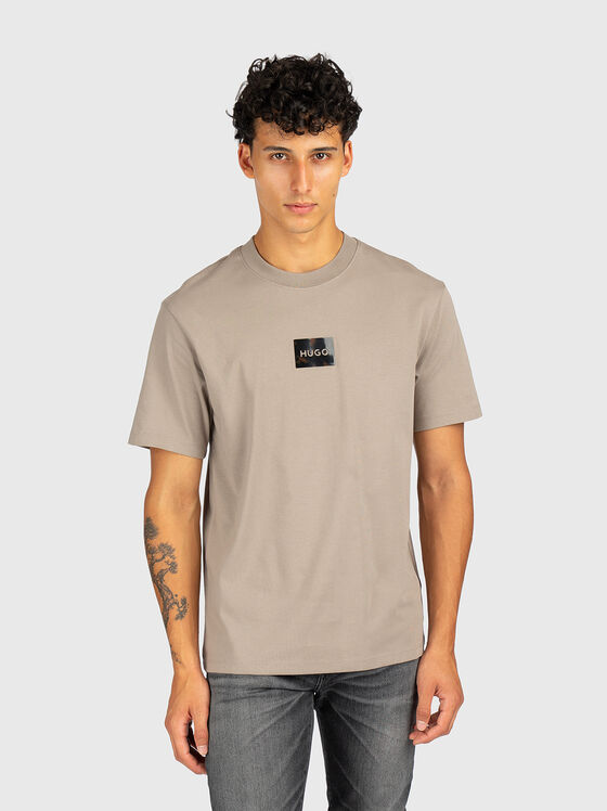 Cotton T-shirt with a logo patch - 1