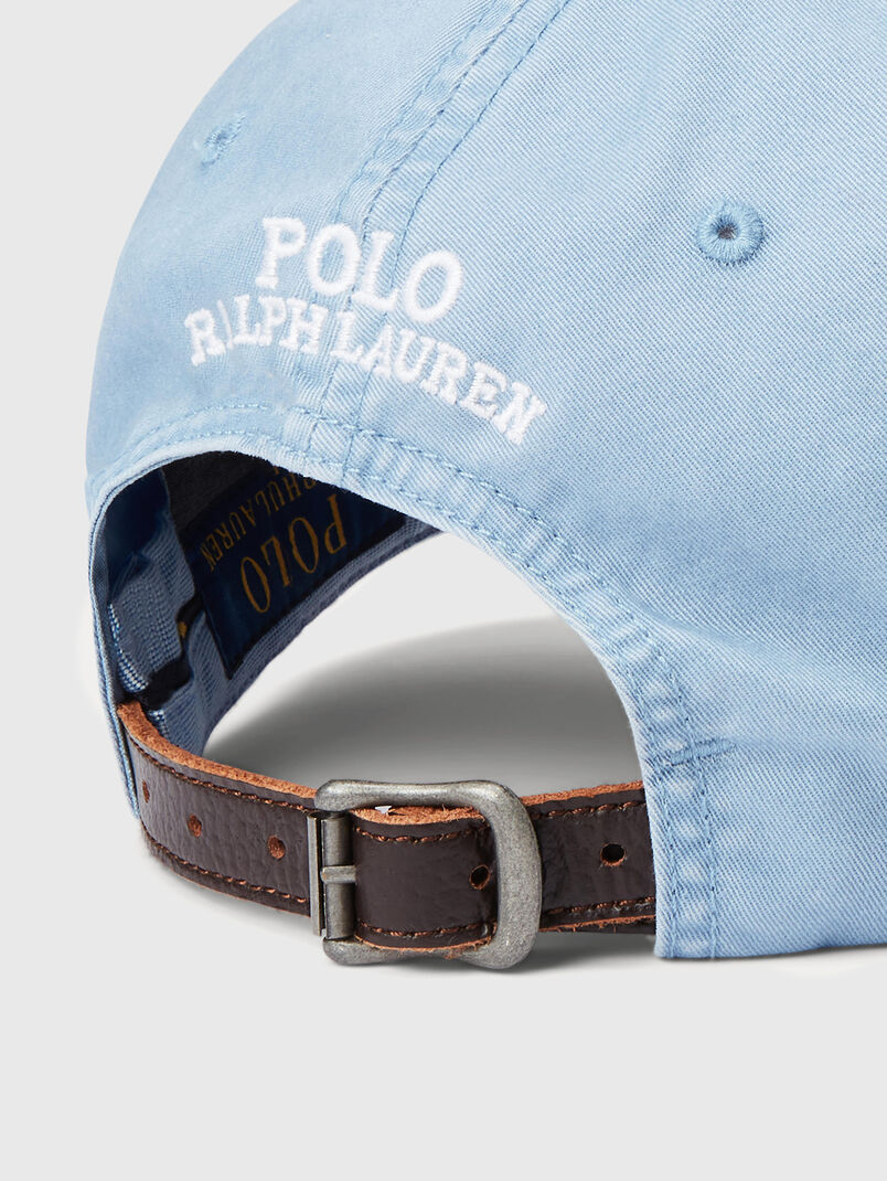 Cap with multicolour logo embroidery - 3