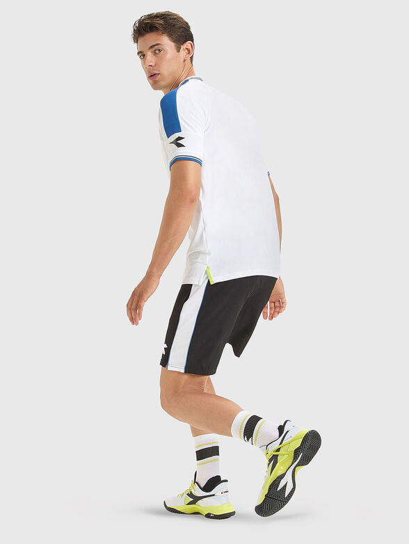 Спортни къси панталони с контрастна лента - 2