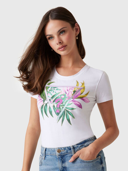 Light blue T-shirt with oval neckline