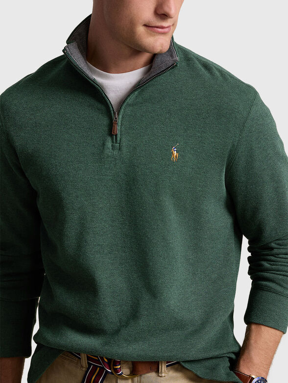 Green sweater with a zipper on the collar - 4