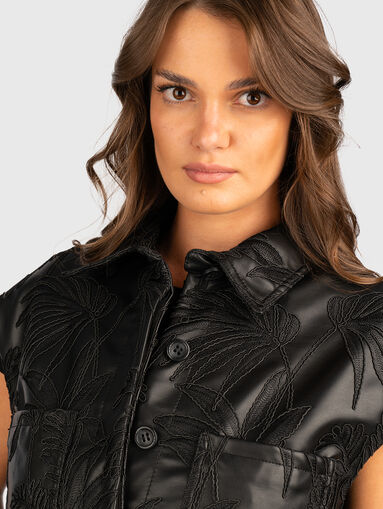 CHANTAL faux leather vest with floral embroidery - 4
