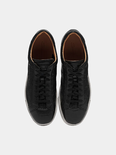 Black sneakers with embossed details - 4