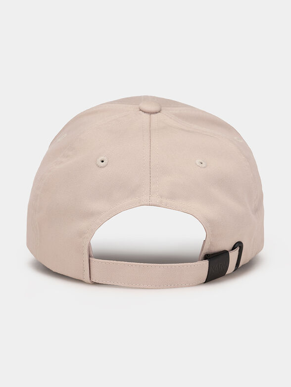 Baseball cap with contrasting logo - 3