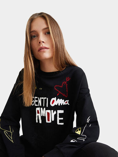 AMORE Sweatshirt - 3