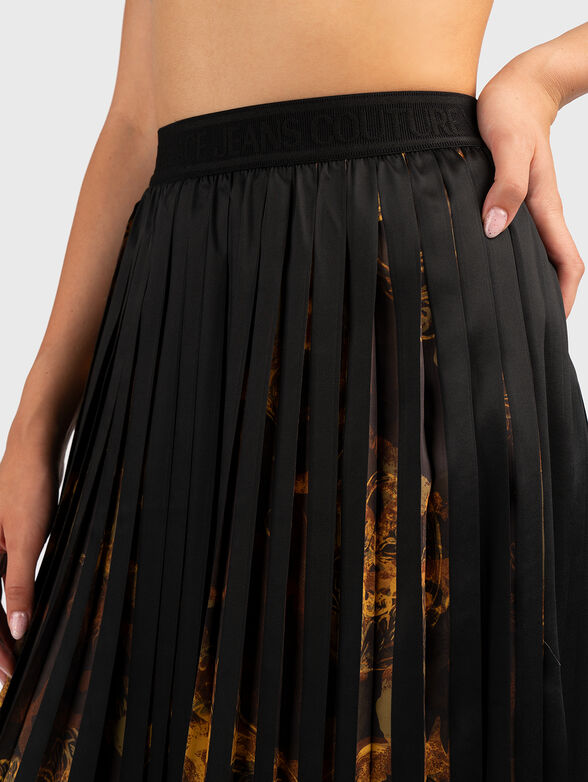 Pleated skirt with baroque print  - 3
