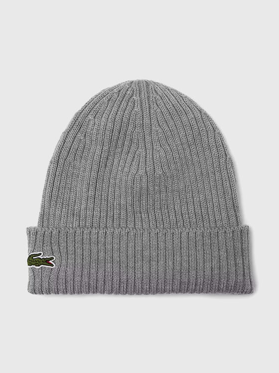 Unisex wool beanie in red color - 1