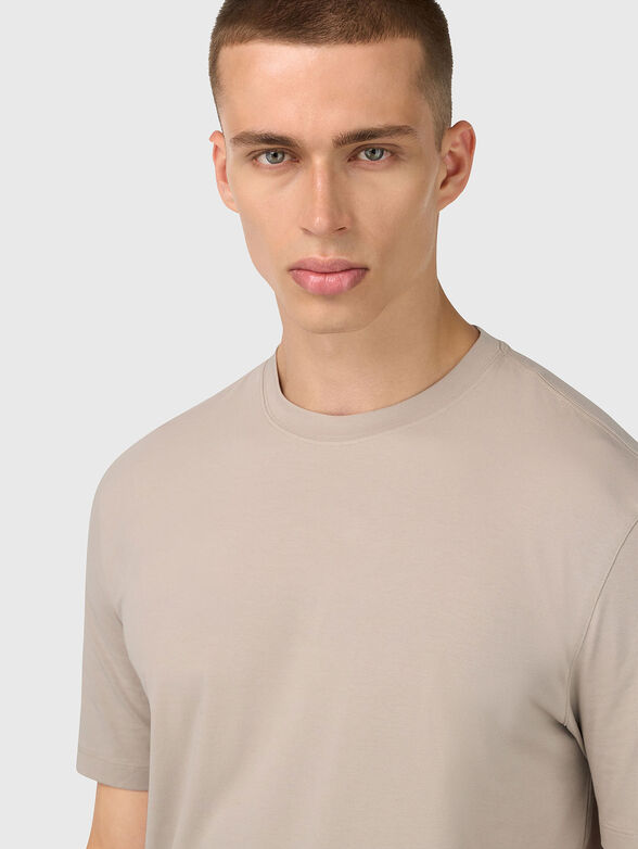 Round neck T-shirt - 4