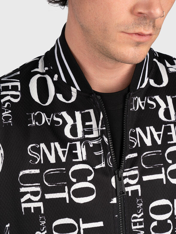 Sweatshirt with contrasting monogram print - 4