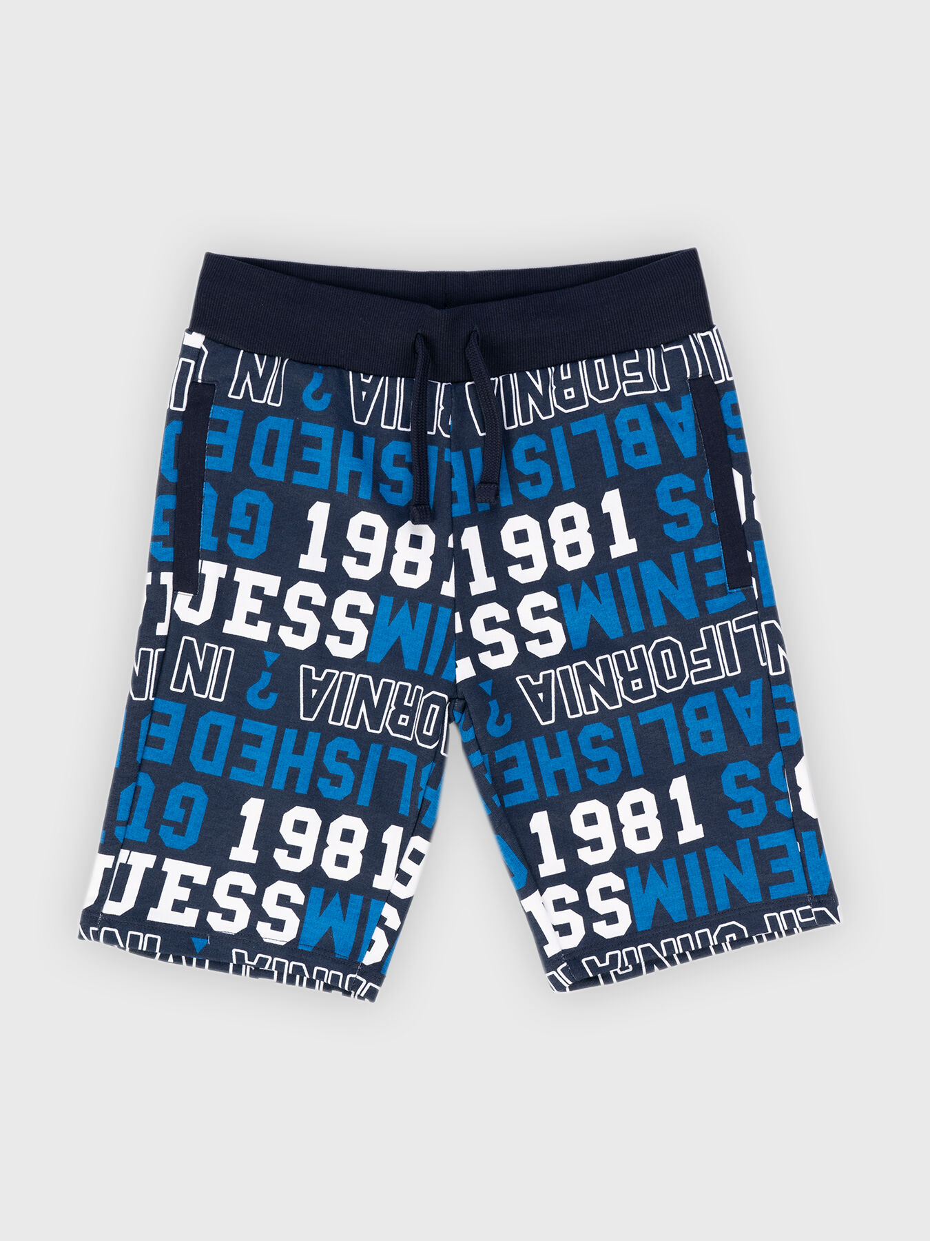 Shorts with print brand GUESS — Globalbrandsstore.com/en