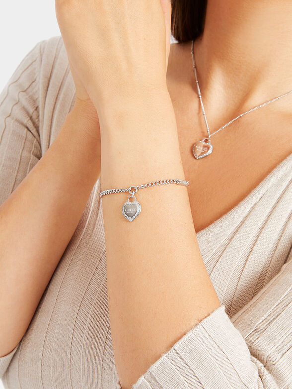 FINE HEART bracelet with logo detail in gold - 2