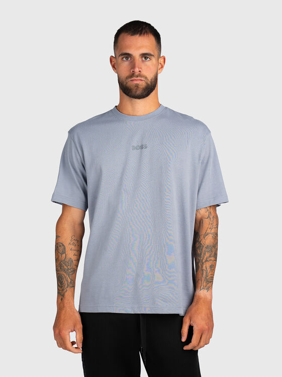 T-shirt with oval neckline in black  - 1